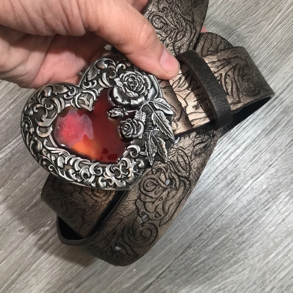 Red Heart‎ Enamel Buckle Belt size M